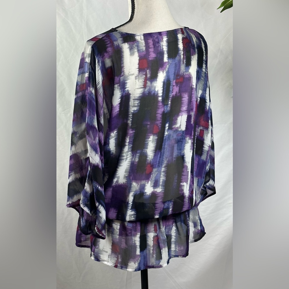 ๐ CHICO'S Purple Print Chiffon Blouson Top ๐ - Picture 5 of 11